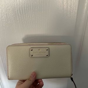 Kate spade wallet